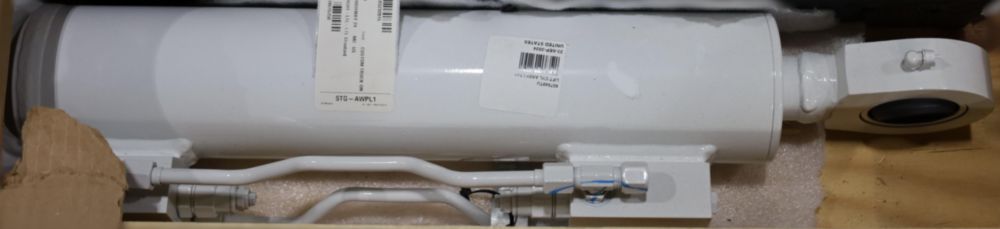 LIFT CYL ASSY LT40