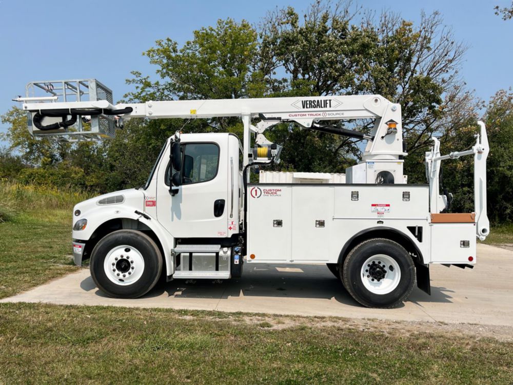 2024 Freightliner M2106 4x2 Versalift VTP-40-NE Cable Placer Truck