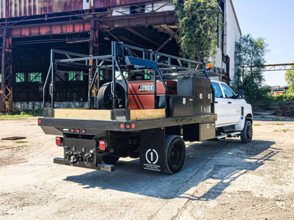 Class 3/5 Crew Cab Flatbed Truck