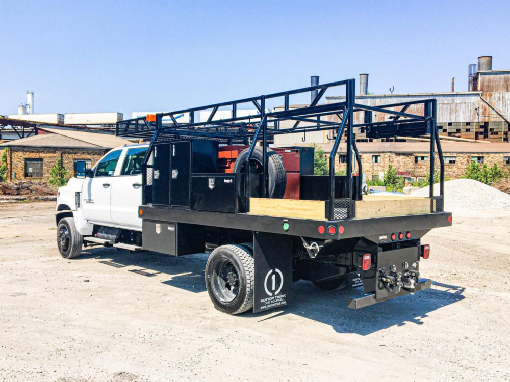 Class 3/5 Crew Cab Flatbed Truck