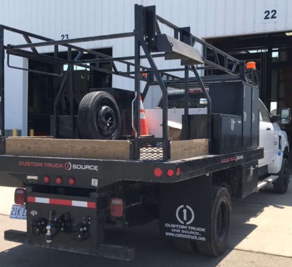Class 3/5 Crew Cab Flatbed Truck