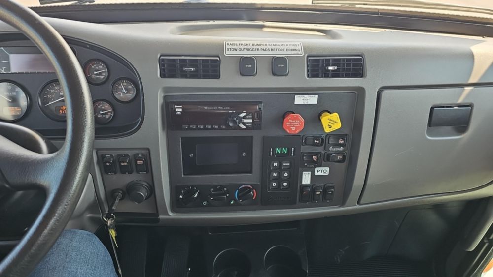 2019 Peterbilt 348 8x4 Load King Stinger 40-127RS Boom Truck