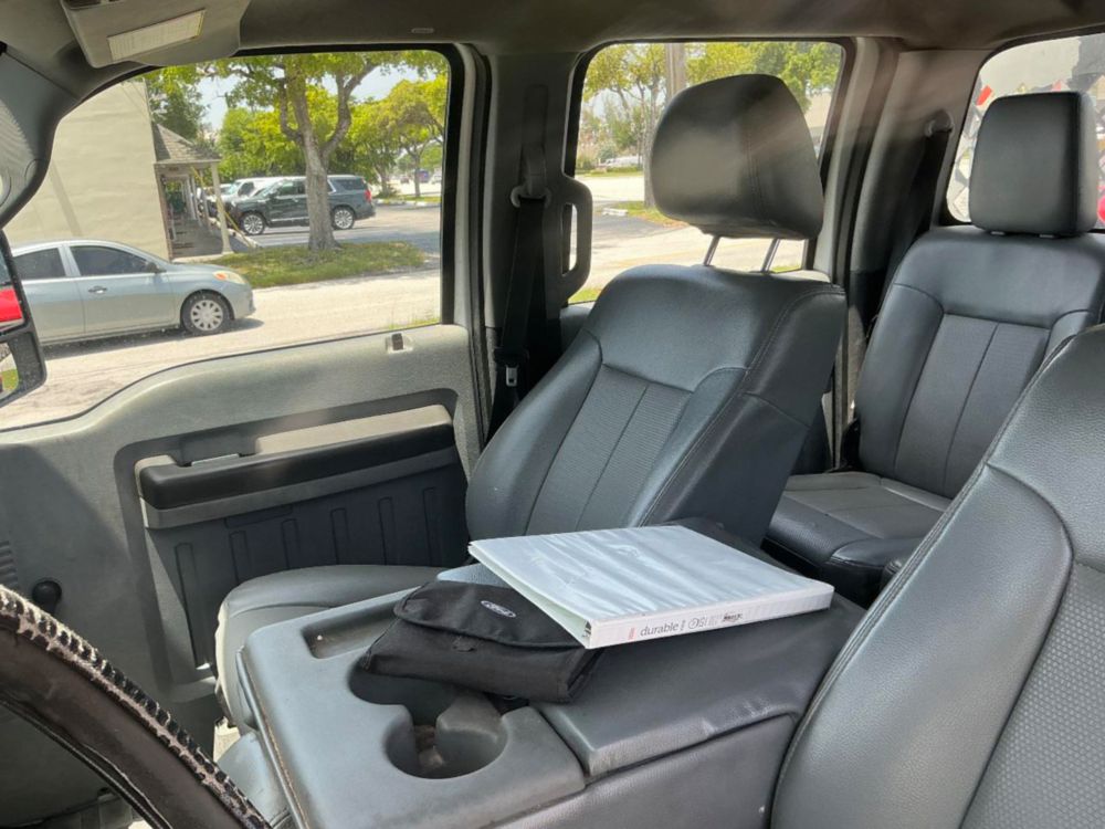 2015 Ford F-450 Crew Cab Flatbed Truck