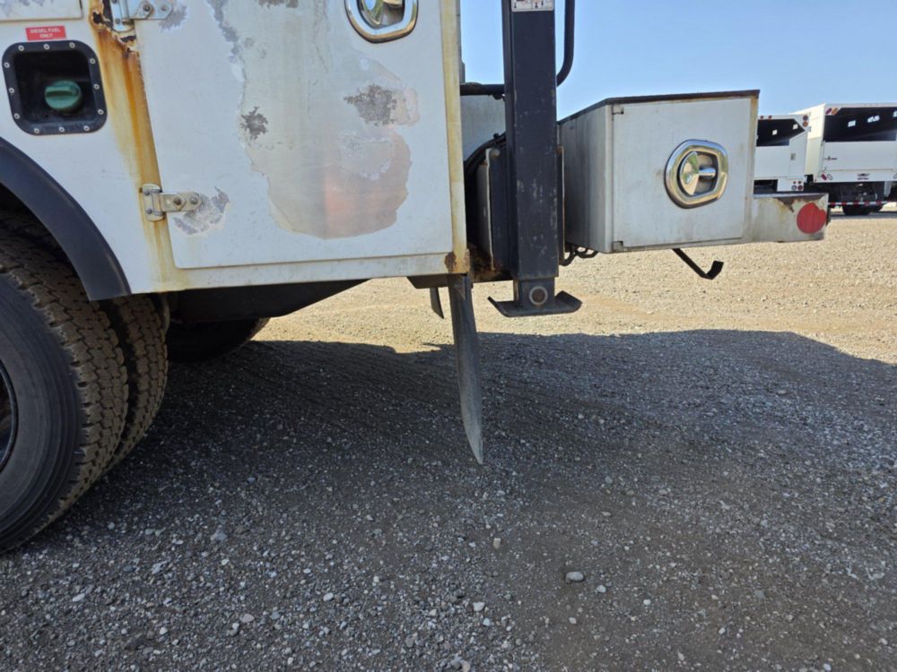 2021 Chevrolet 5500 4x4 Load King Voyager 1 Service Truck