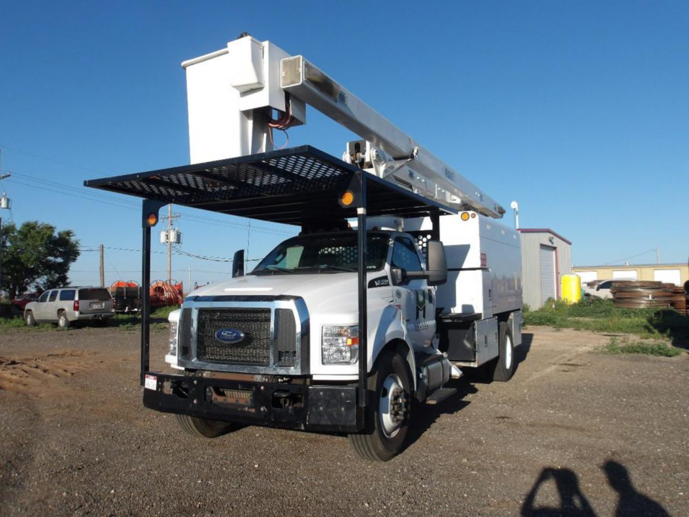 2018 Ford F-750 4x2 Versalift VO-260-REV-03 Forestry Bucket Truck