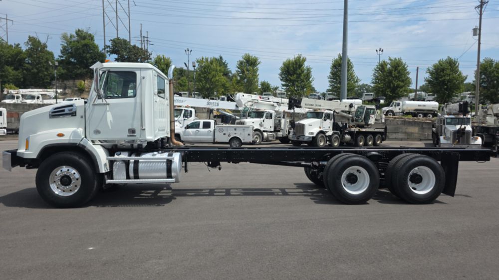 2015 Western Star 4700SB 6x4 Cab & Chassis