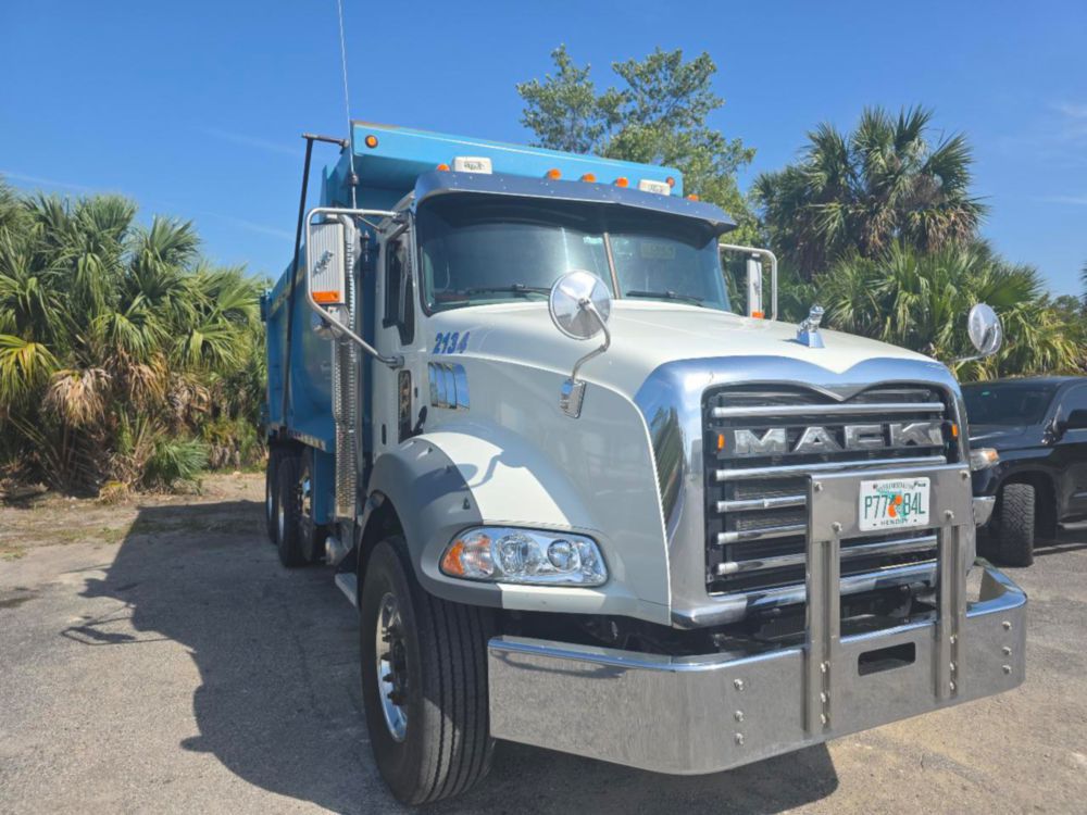 2016 Mack Granite GU-813 Automatic Tri-Axle Dump Truck
