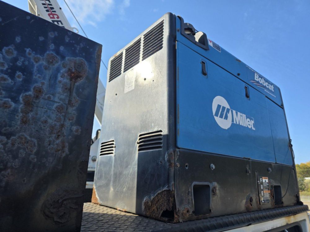 2021 Chevrolet 5500 4x4 Load King Voyager 1 Service Truck
