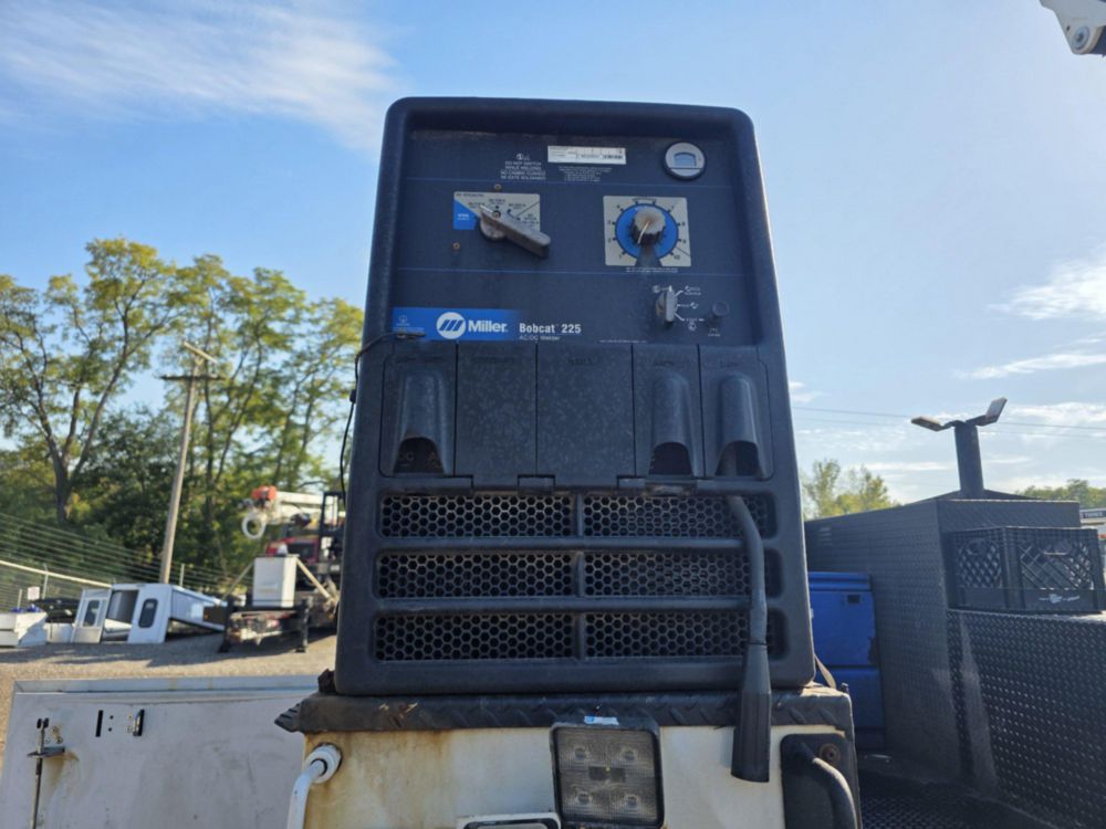 2021 Chevrolet 5500 4x4 Load King Voyager 1 Service Truck