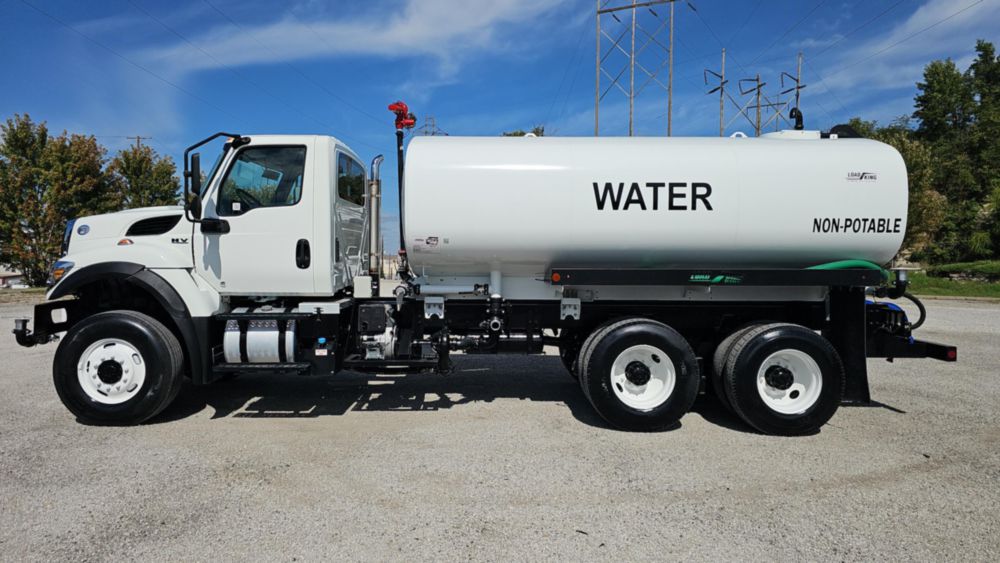 2020 International HV507 6x6 Load King 4000 Gallon Water Truck