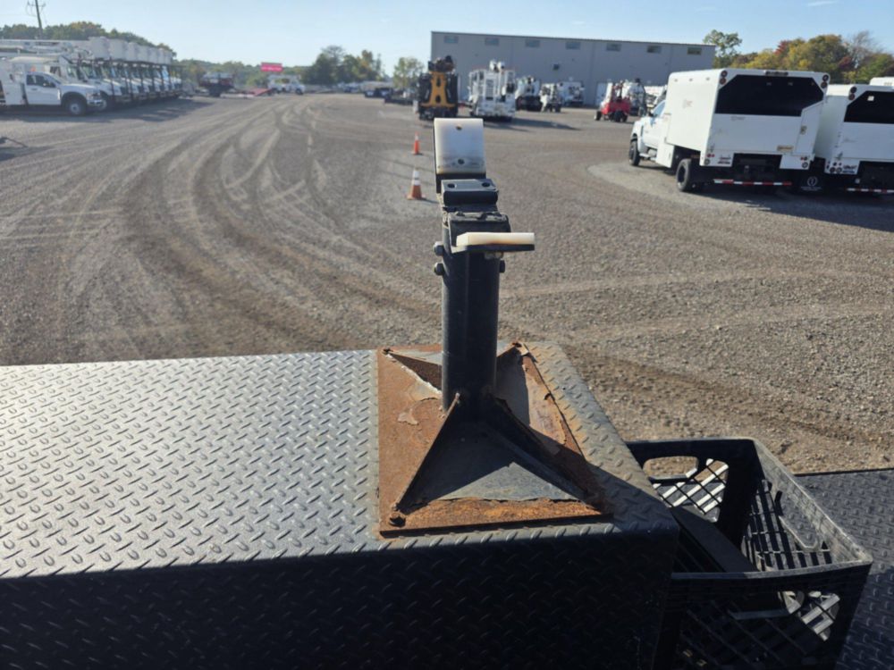 2021 Chevrolet 5500 4x4 Load King Voyager 1 Service Truck