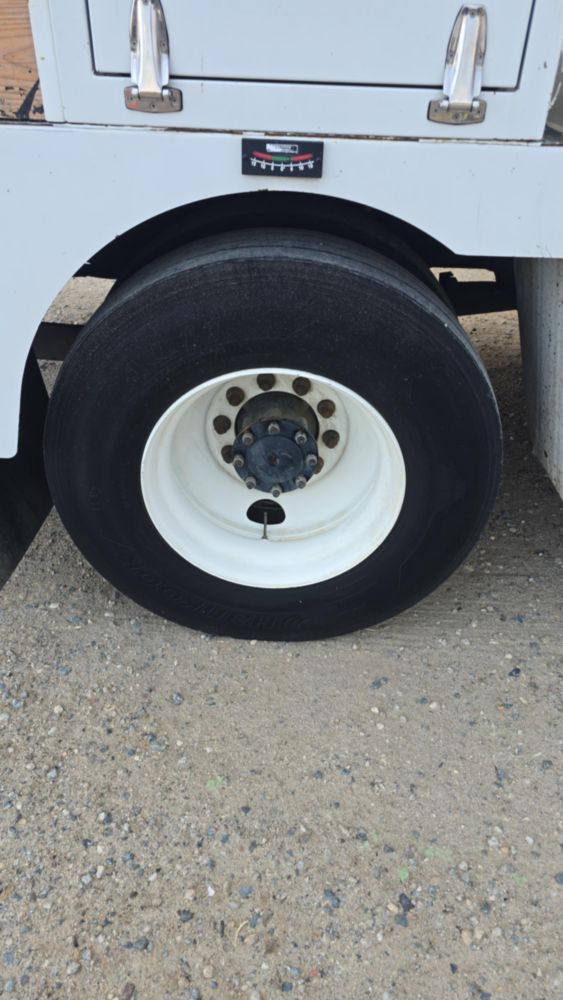 2019 Freightliner M2106 4x2 POSI+ 800-40 Cable Placer