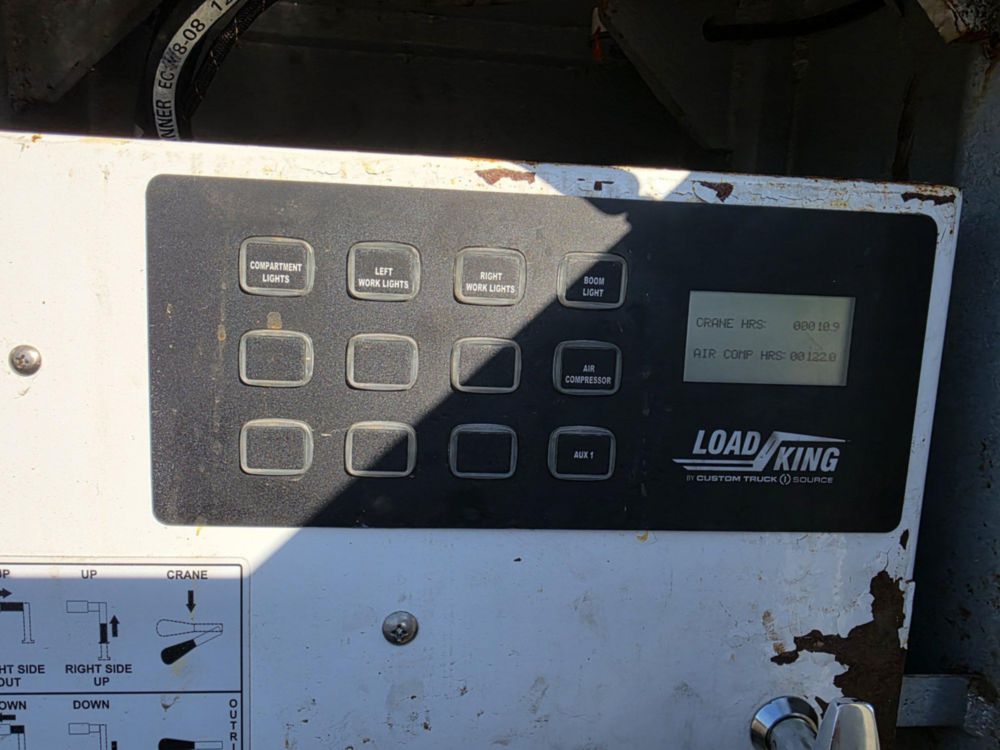 2021 Chevrolet 5500 4x4 Load King Voyager 1 Service Truck