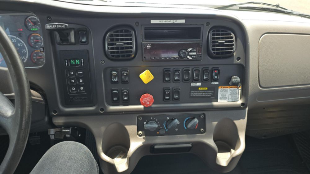 2020 Freightliner M2106 4x4 Terex C4047 Digger Derrick