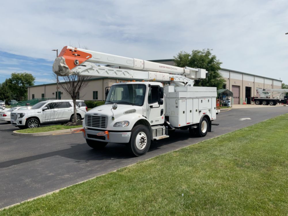 2019 Freightliner M2106 4x2 Terex HRX60 Bucket Truck