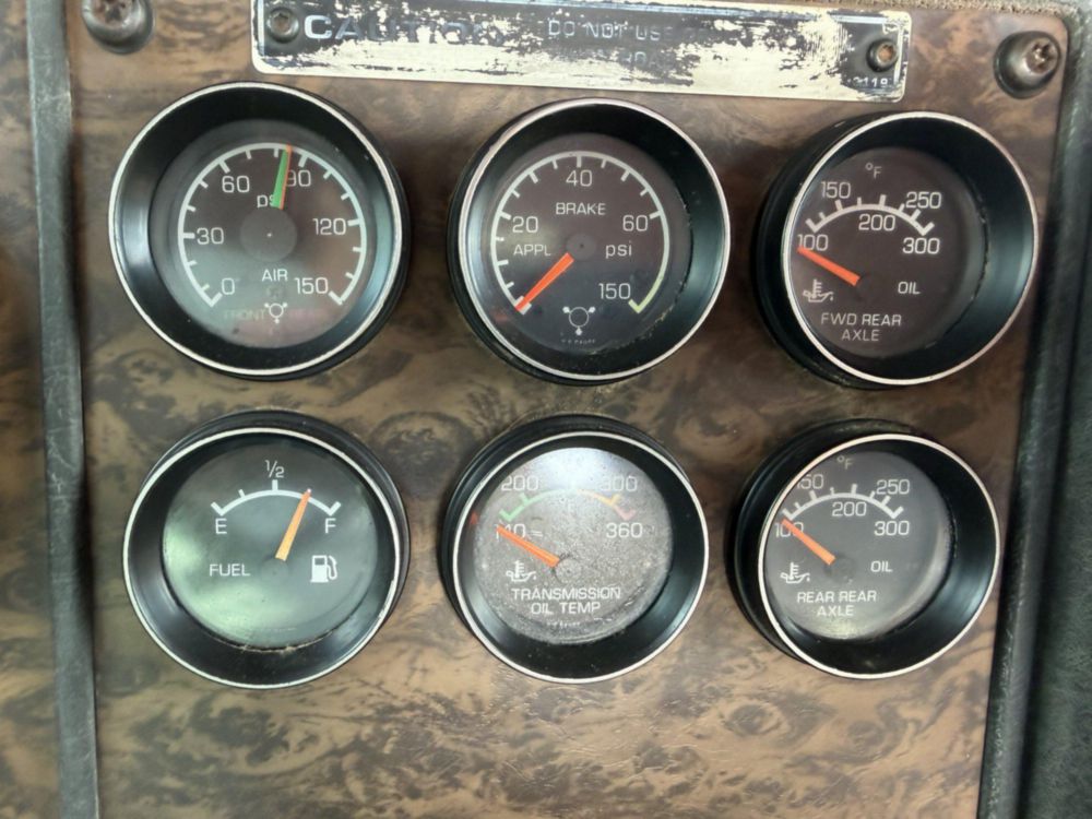 1994 Kenworth T-800 Winch Truck