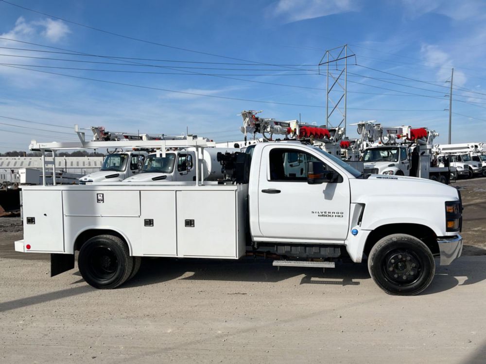 2023 Chevrolet 5500 4x2 Reading Service Truck