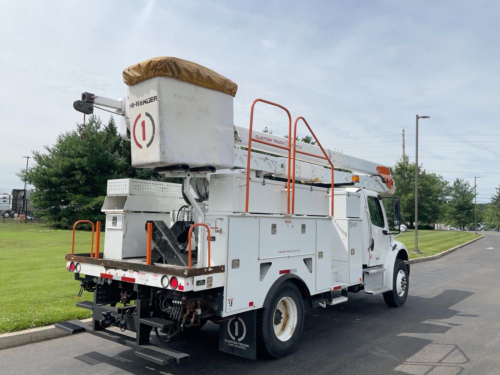 2019 Freightliner M2106 4x2 Terex HRX60 Bucket Truck