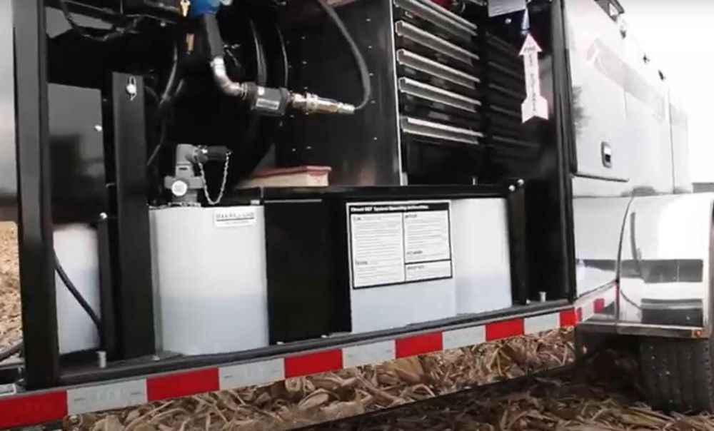 Fuel/Lube Trailer