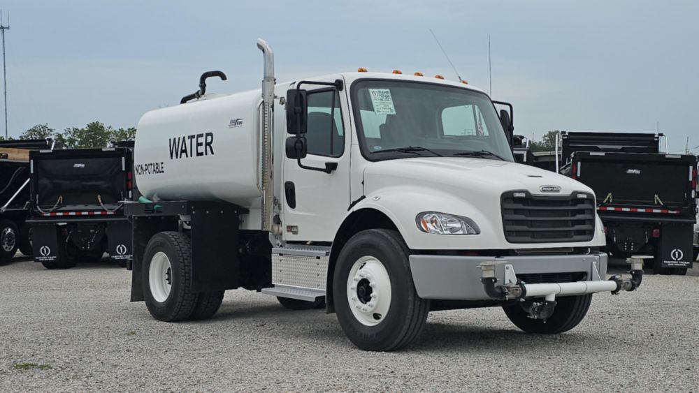 2025 Freightliner M2106 4x2 Load King 2000 Gallon Water Truck