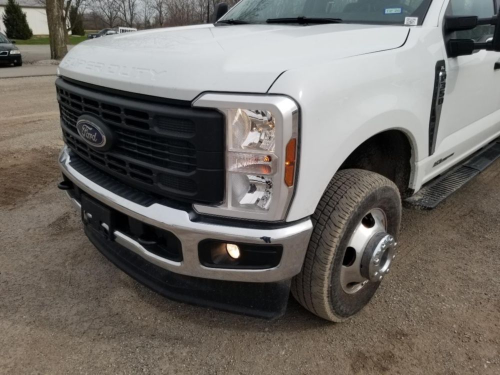 2024 Ford F-350 Powerstroke Dually Crew Cab Pickup Truck