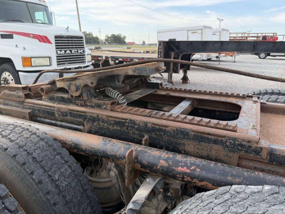 1994 Kenworth T-800 Winch Truck
