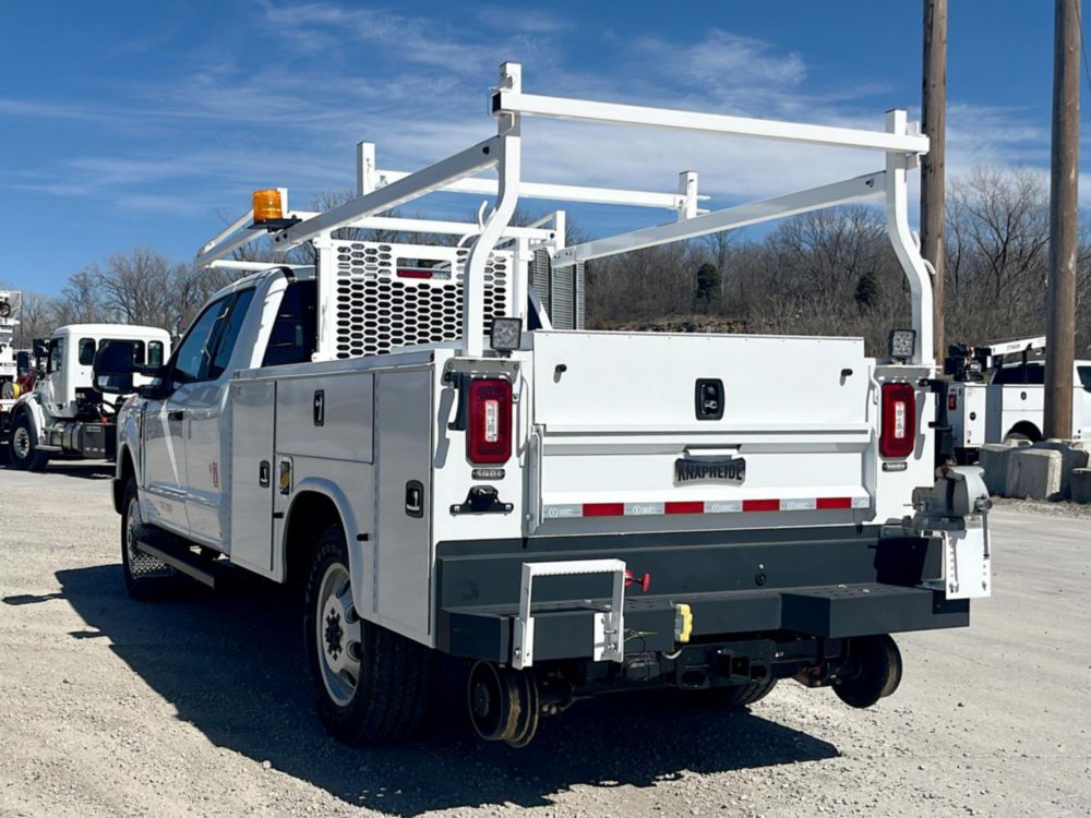 2024 Ford F250 4x4 Hi-Rail Signal Truck