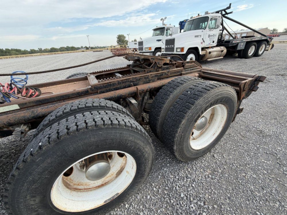 1994 Kenworth T-800 Winch Truck
