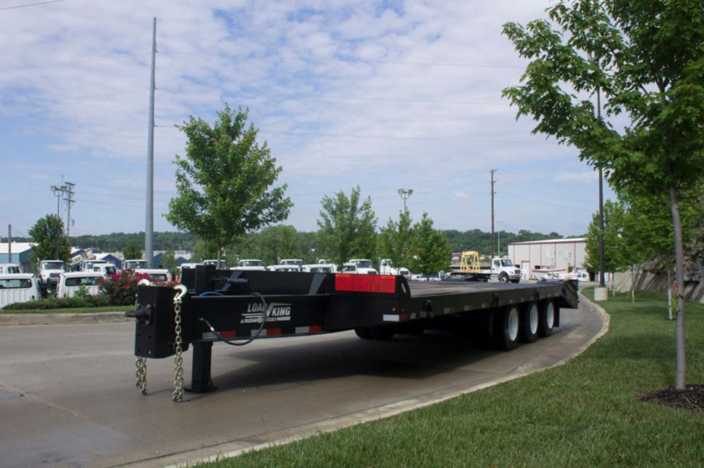 50,000 lbs 35' Triple Axle Pintle/Tag Trailer