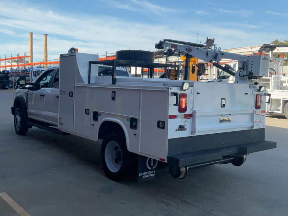 2025 Ford F550 4x4 IMT 1015 Hi-Rail Section Truck