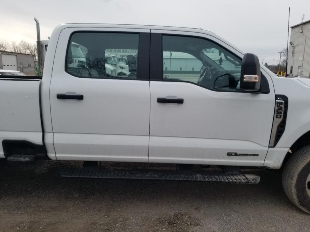 2024 Ford F-350 Powerstroke Dually Crew Cab Pickup Truck