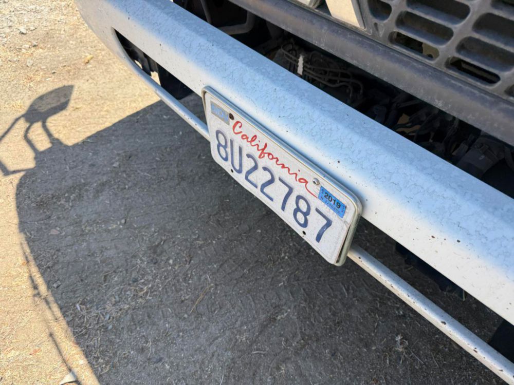 2008 Single Mitsubishi Fuso Box Truck W/Liftgate