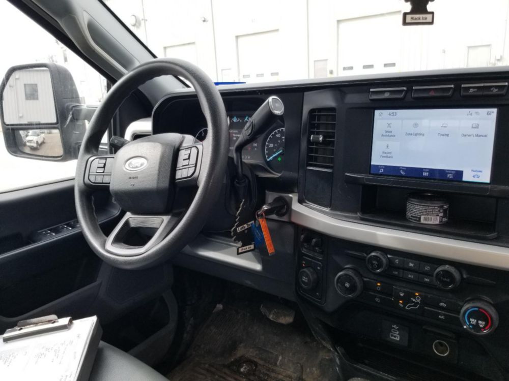 2024 Ford F-350 Powerstroke Dually Crew Cab Pickup Truck