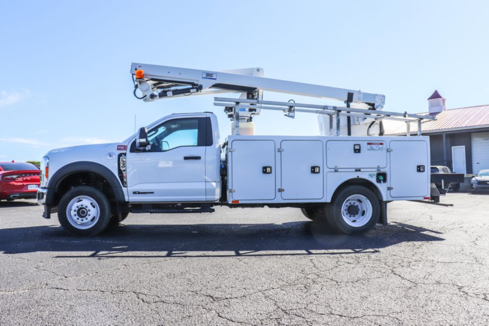 2024 Ford F-550 4x4 Versalift SST-36-NE Bucket Truck