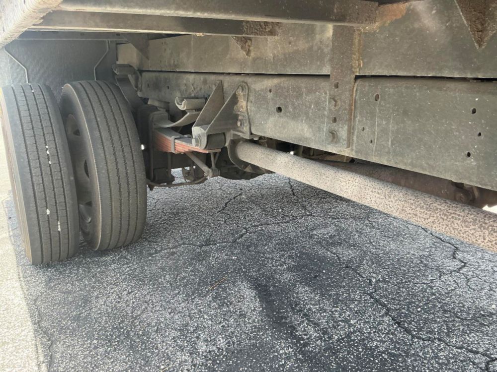 2015 Ford F-450 Crew Cab Flatbed Truck