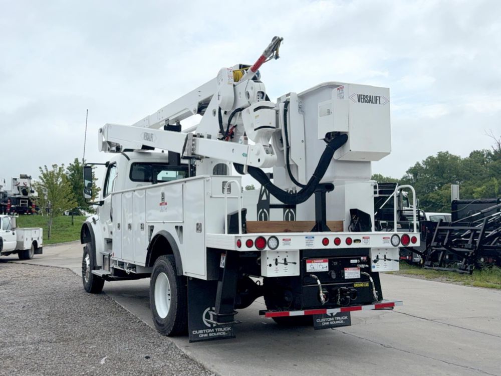 2027 Freightliner M2106 4x4 Versalift VST-6000-I05 E-Line Aerial Truck