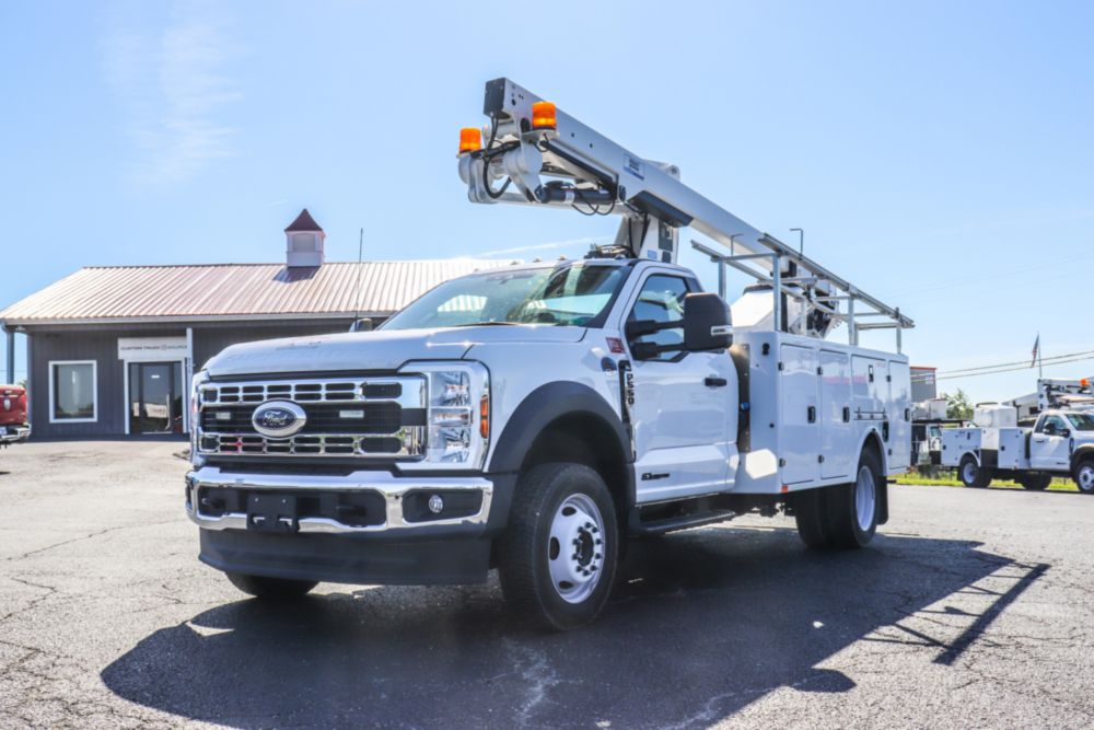 2024 Ford F-550 4x4 Versalift SST-36-NE Bucket Truck