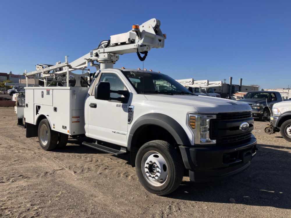 2019 Ford F-550 4x4 Altec AT-235P Bucket Truck