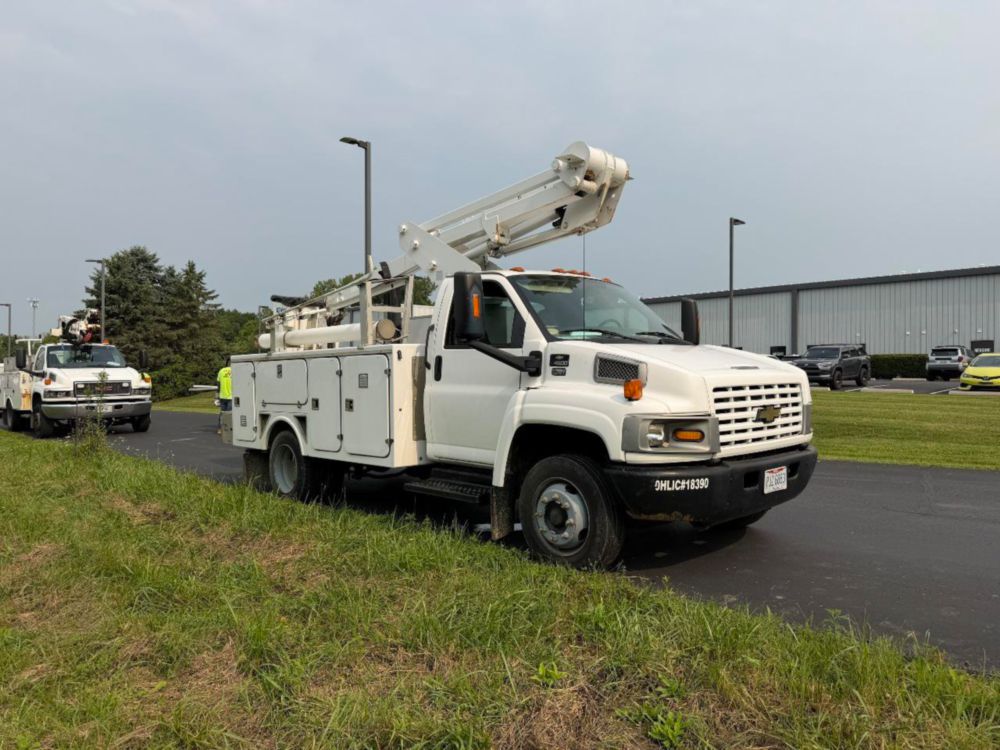 2008 GMC 4500 Dur-A-Lift DTAS-35 Bucket Truck