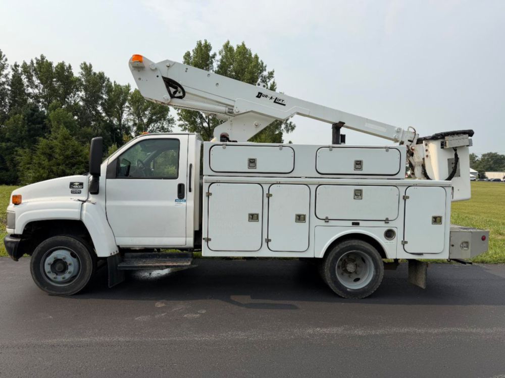 2008 GMC 4500 Dur-A-Lift DTAS-35 Bucket Truck