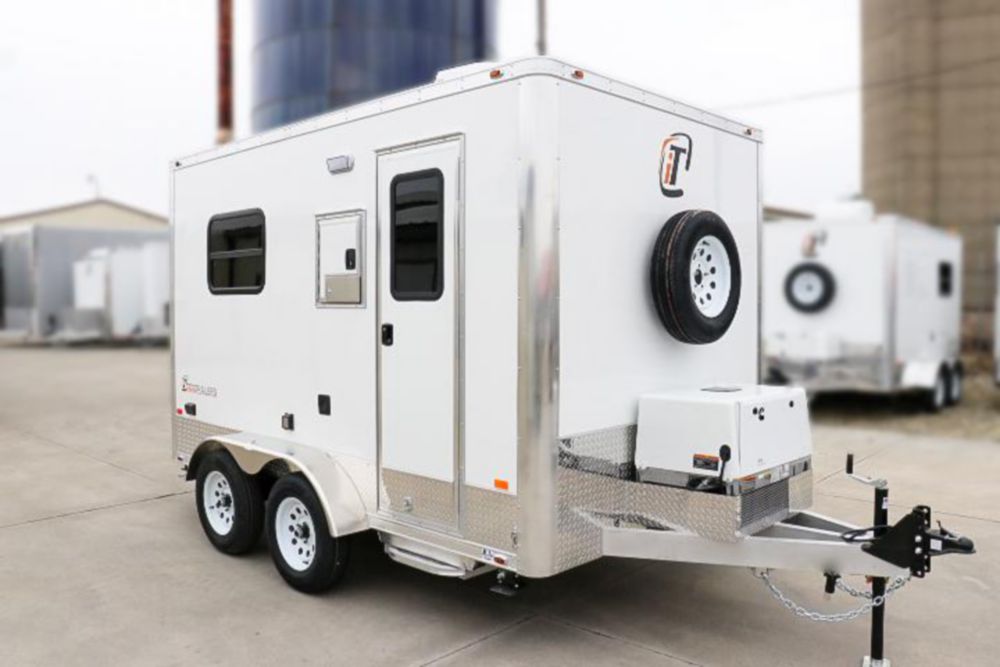 208.5 in x 102.75 in Fiber Splicing Trailer