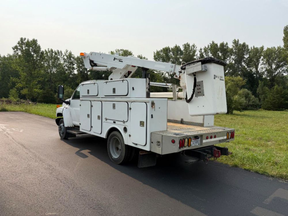 2008 GMC 4500 Dur-A-Lift DTAS-35 Bucket Truck