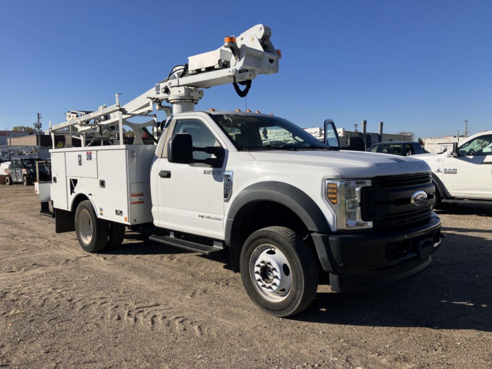 2019 Ford F-550 4x4 Altec AT-235P Bucket Truck