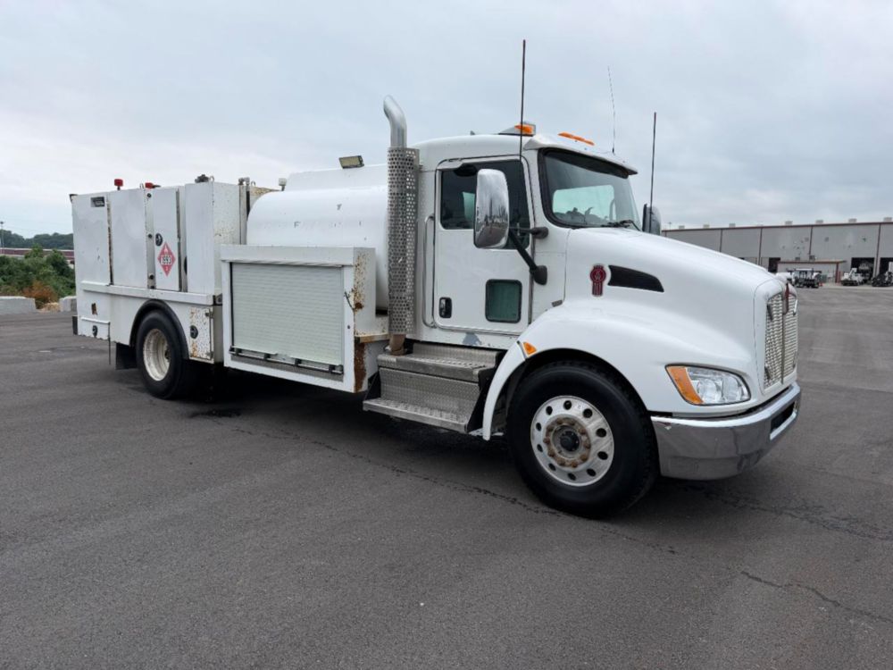 2020 Kenworth T370 4x2 Lube Truck
