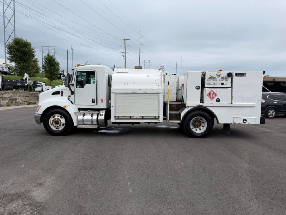 2020 Kenworth T370 4x2 Lube Truck