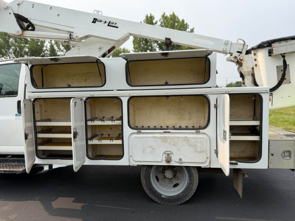 2008 GMC 4500 Dur-A-Lift DTAS-35 Bucket Truck
