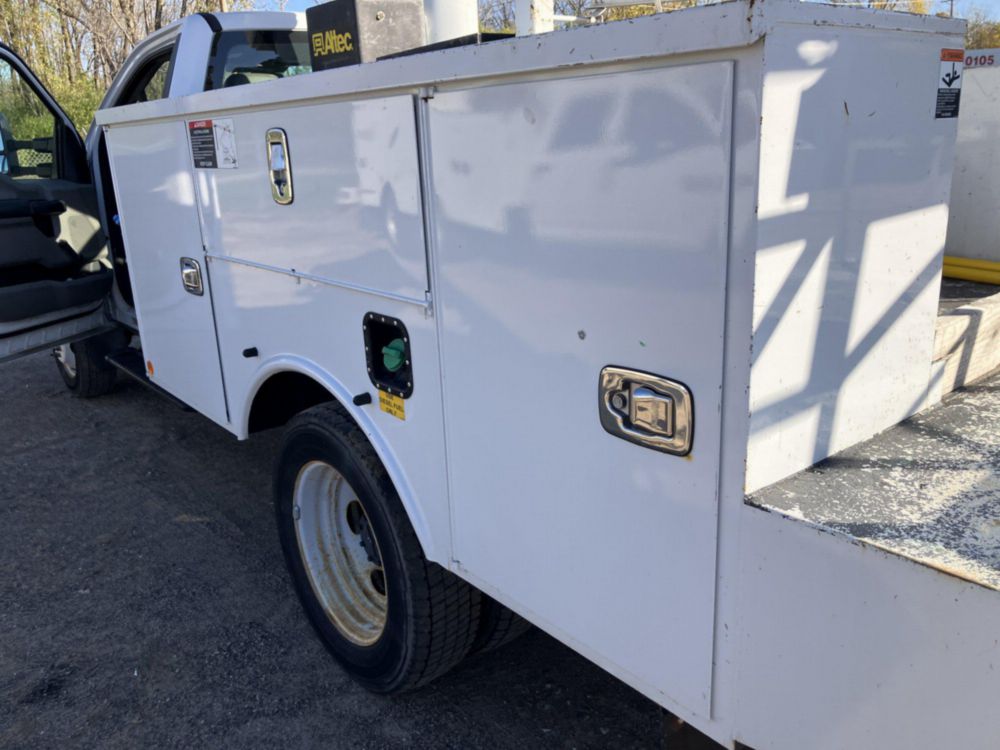 2019 Ford F-550 4x4 Altec AT-235P Bucket Truck