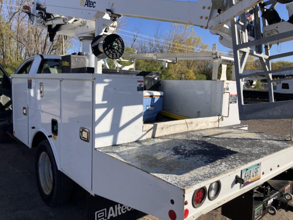 2019 Ford F-550 4x4 Altec AT-235P Bucket Truck