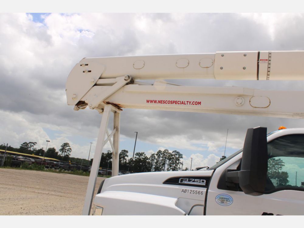 2019 Ford F-750 Crew Cab 4x2 Terex TC-65 Bucket Truck