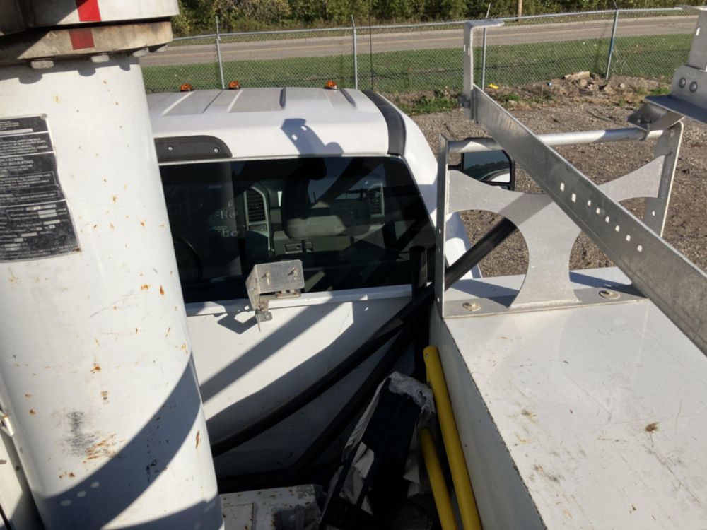 2019 Ford F-550 4x4 Altec AT-235P Bucket Truck